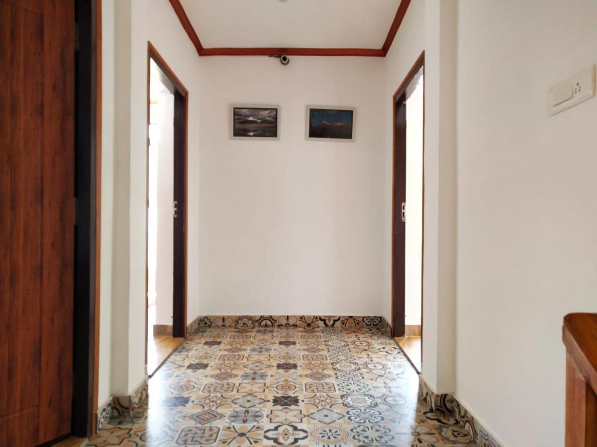 Mountain Golden Ray Apartment Mukteshwar Exterior photo