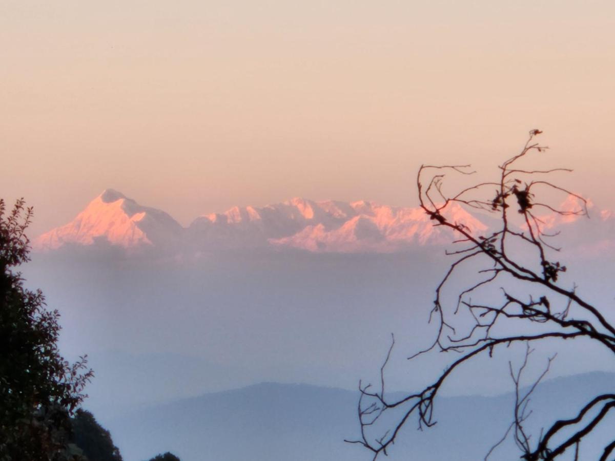 Mountain Golden Ray Apartment Mukteshwar Exterior photo