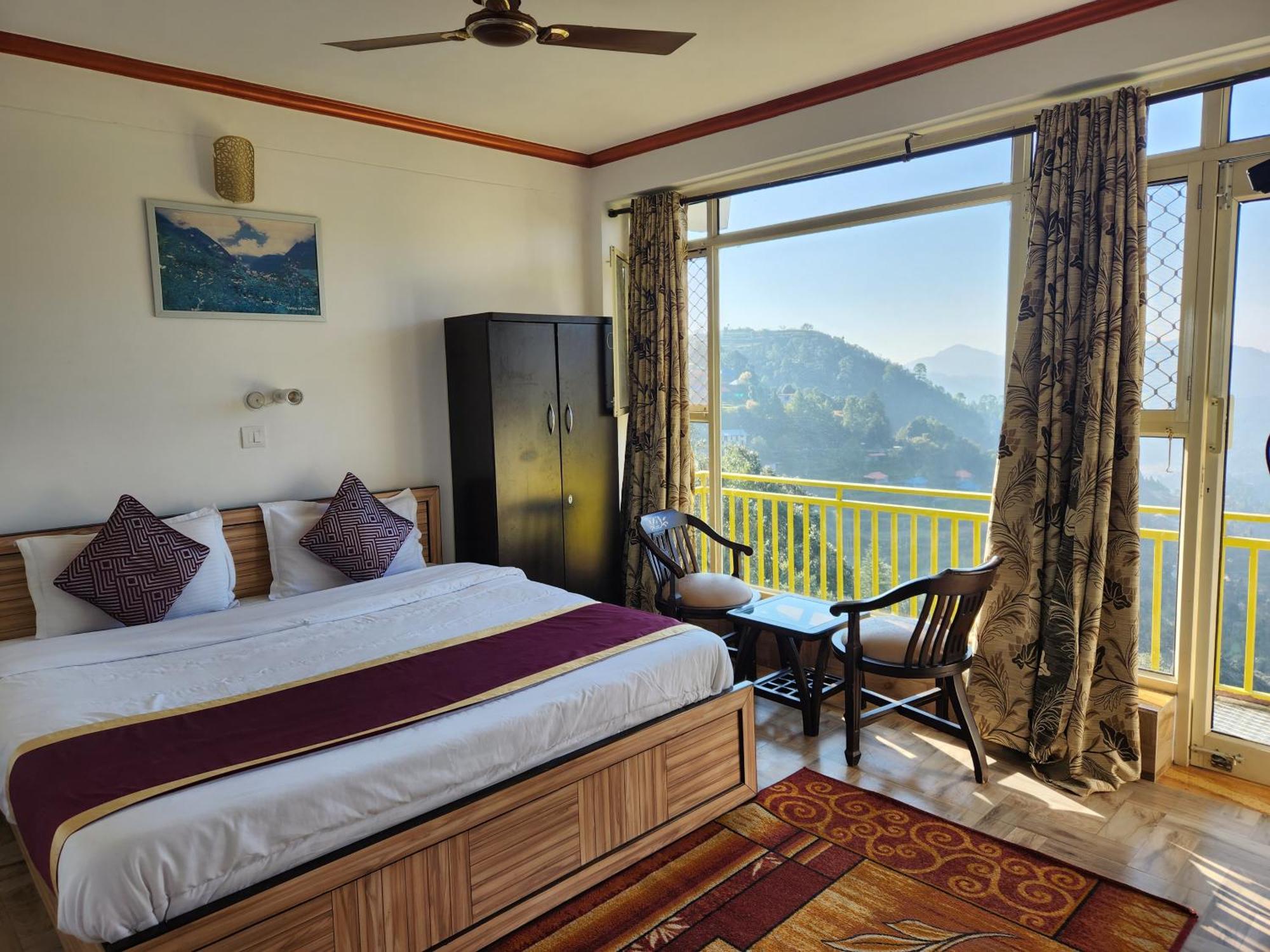 Mountain Golden Ray Apartment Mukteshwar Exterior photo