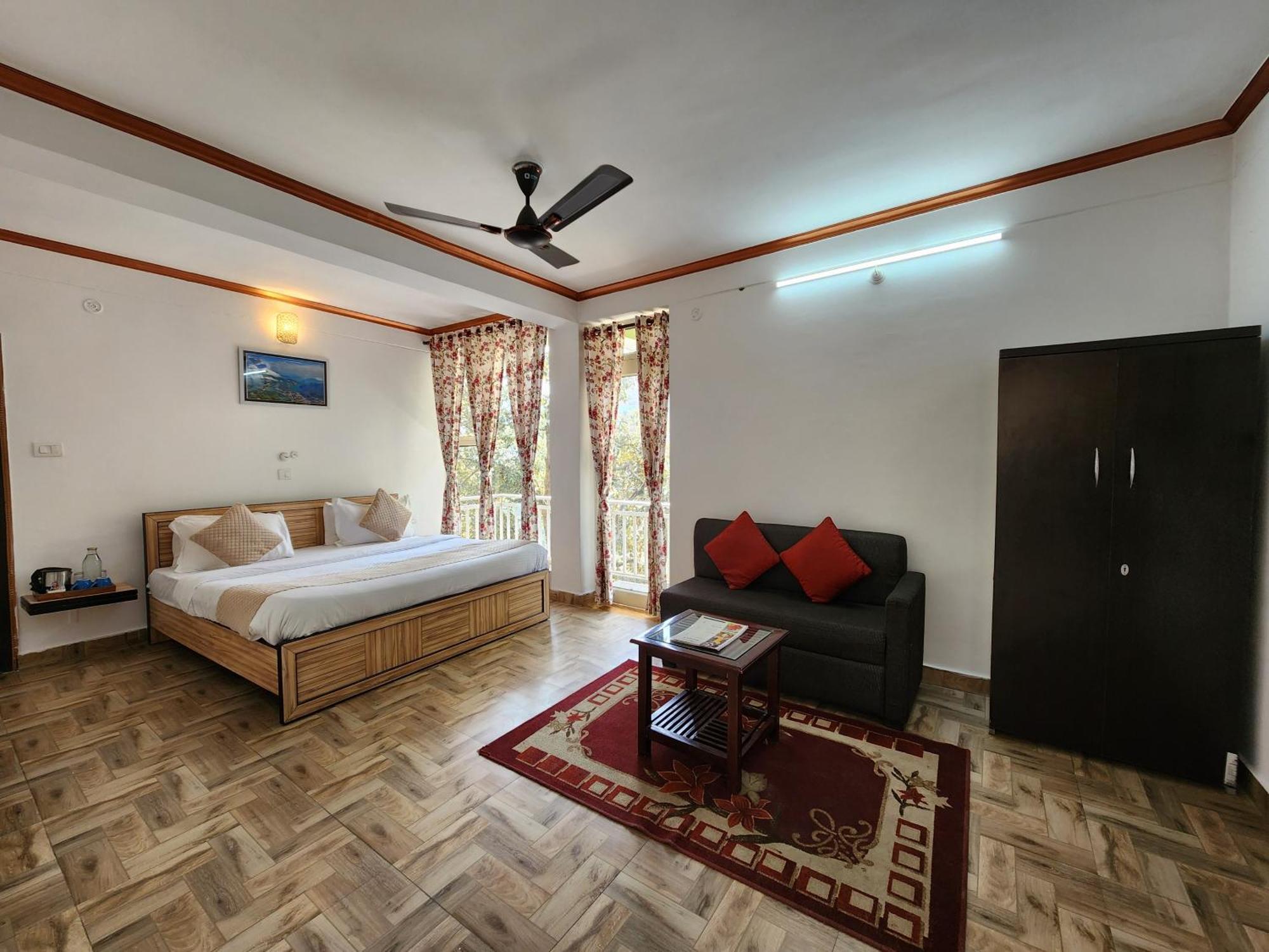 Mountain Golden Ray Apartment Mukteshwar Exterior photo